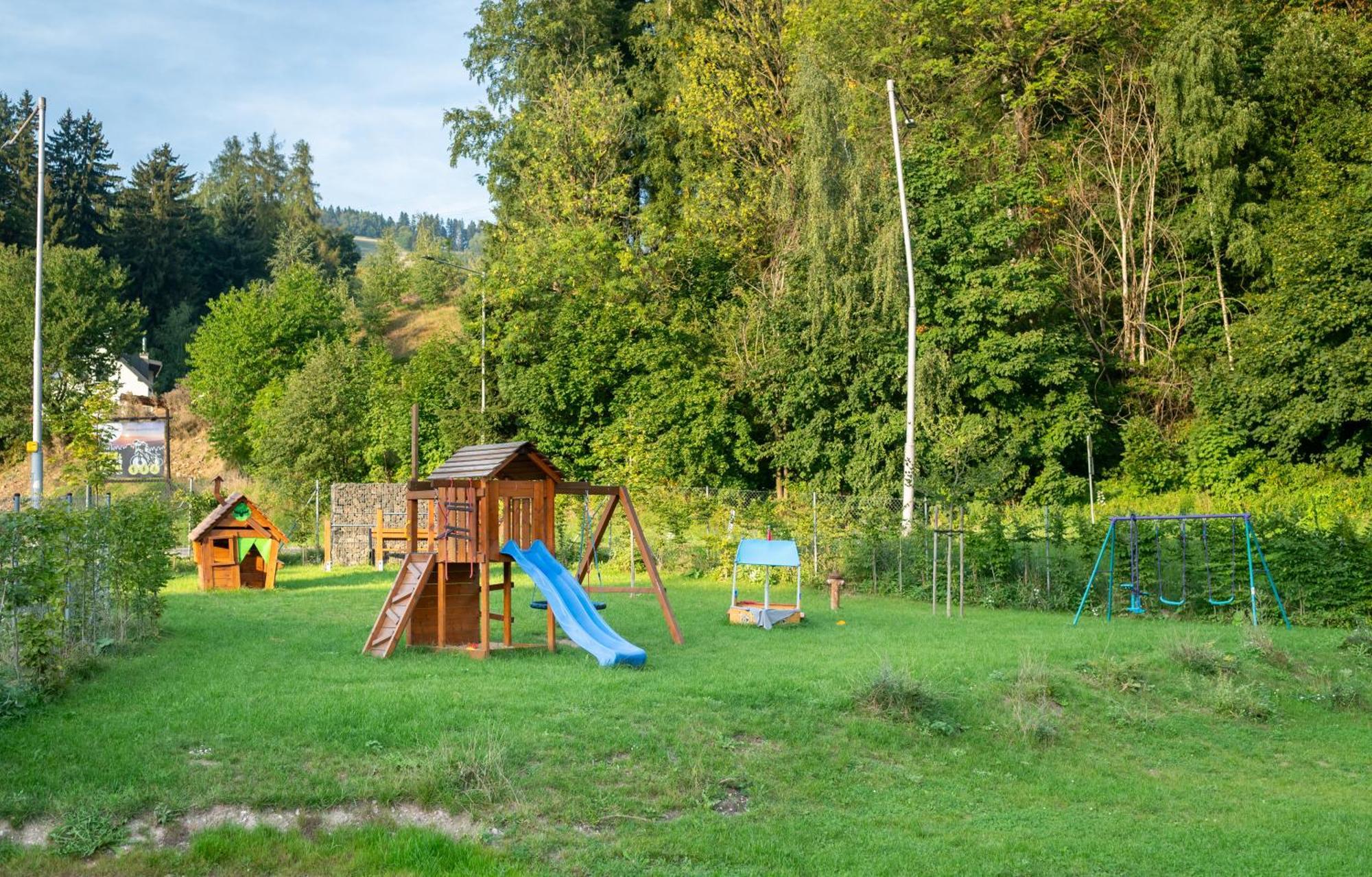 Apartmany Resort Врхлаби Экстерьер фото