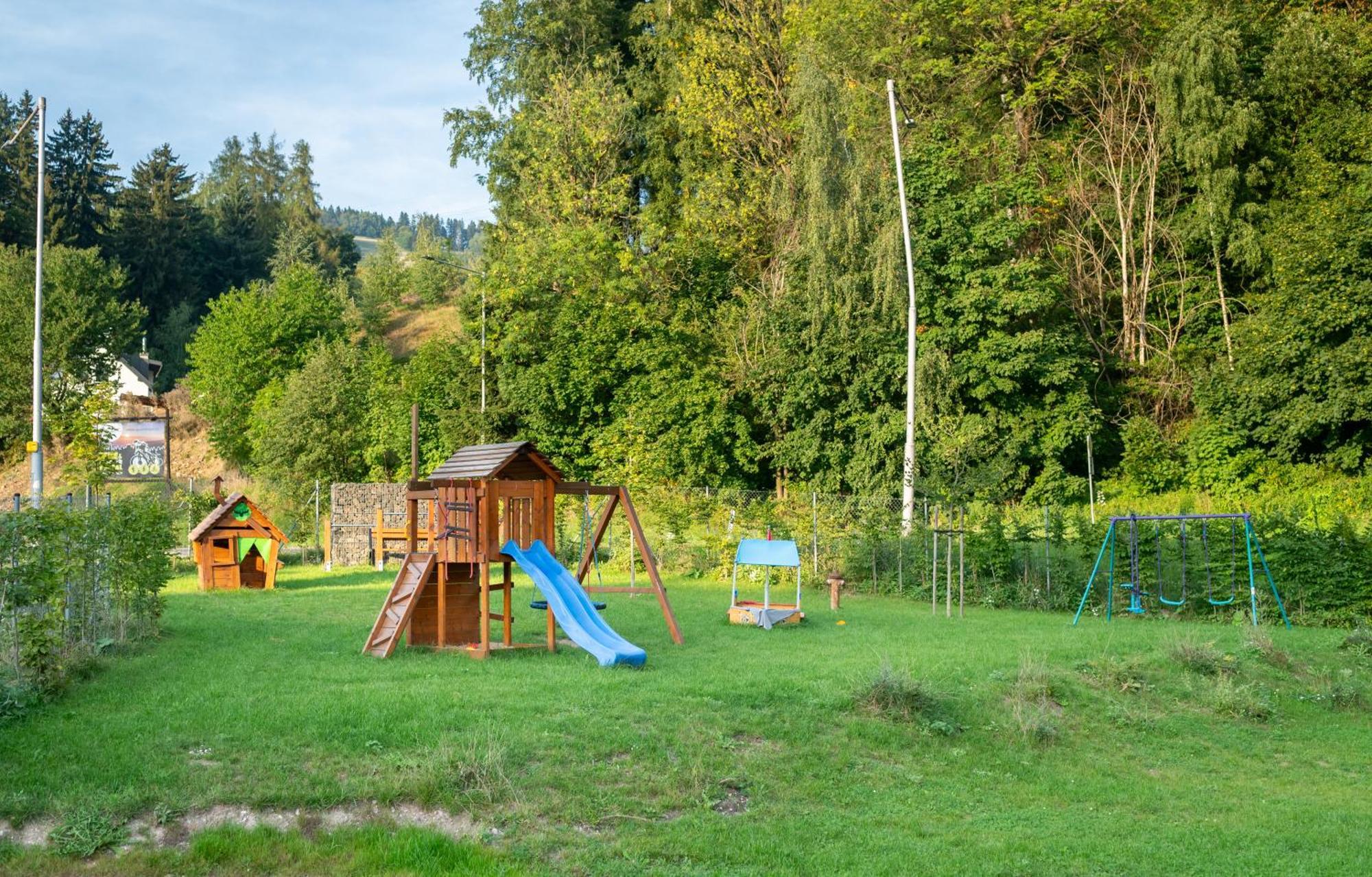 Resort Врхлаби Экстерьер фото